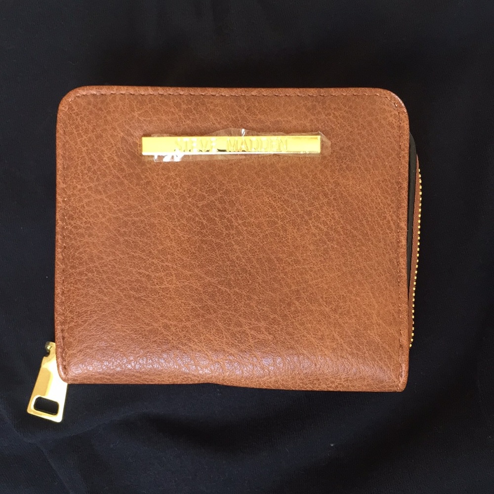 Steve Madden wallet